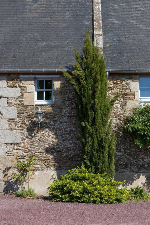 La Metairie-du-vauhariot - Ou - Piscine Chauffée - Vue Et Mont Saint Michel Et Gr34 - Résidence Hôtelière 3*